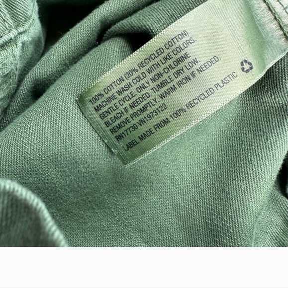 Universal Thread Broiler Jumpsuit NWT Size: 6 Dark Sage Green Women's Chest 40" - Picture 9 of 13